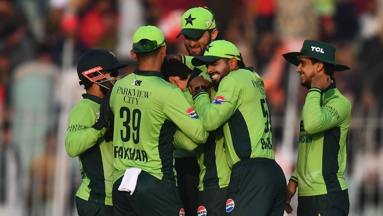 Pakistan clinch ODI series against South Africa with 7-wicket win
