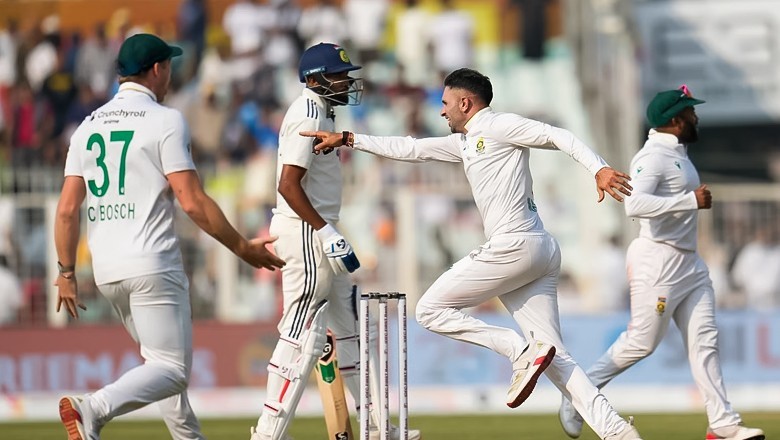 South Africa shock India, win first Test on Indian soil in 15 years
