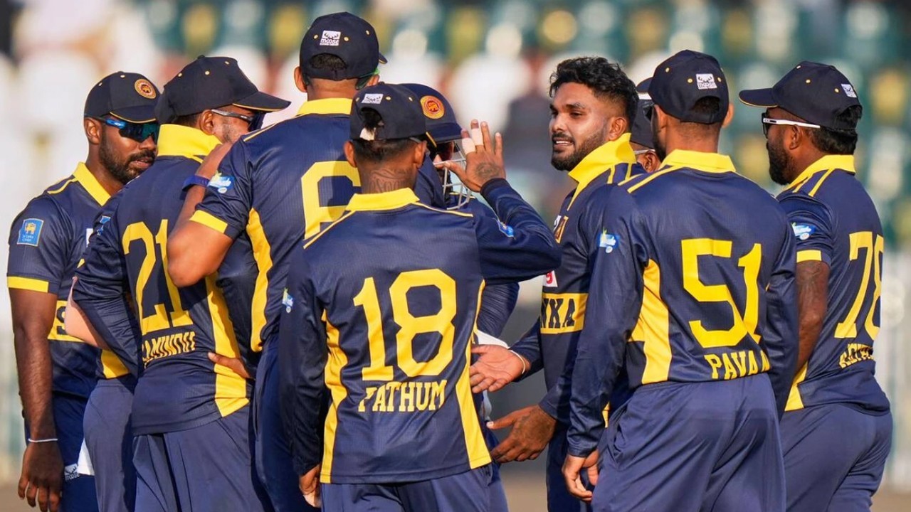 Two key Sri Lanka players return home ahead of T20I tri-series