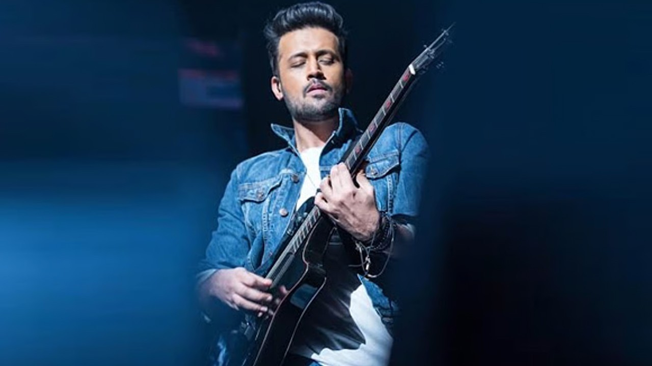 Atif Aslam shares pride in carrying Pakistan’s name across the world