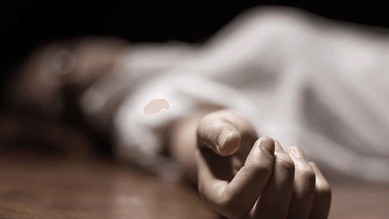 Three women found dead in Karachi apartment