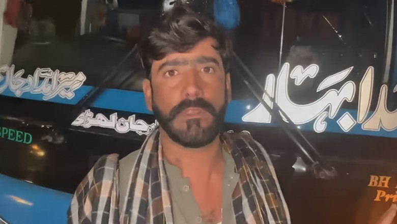 19 kidnapped after katcha decoits attack bus en route Quetta