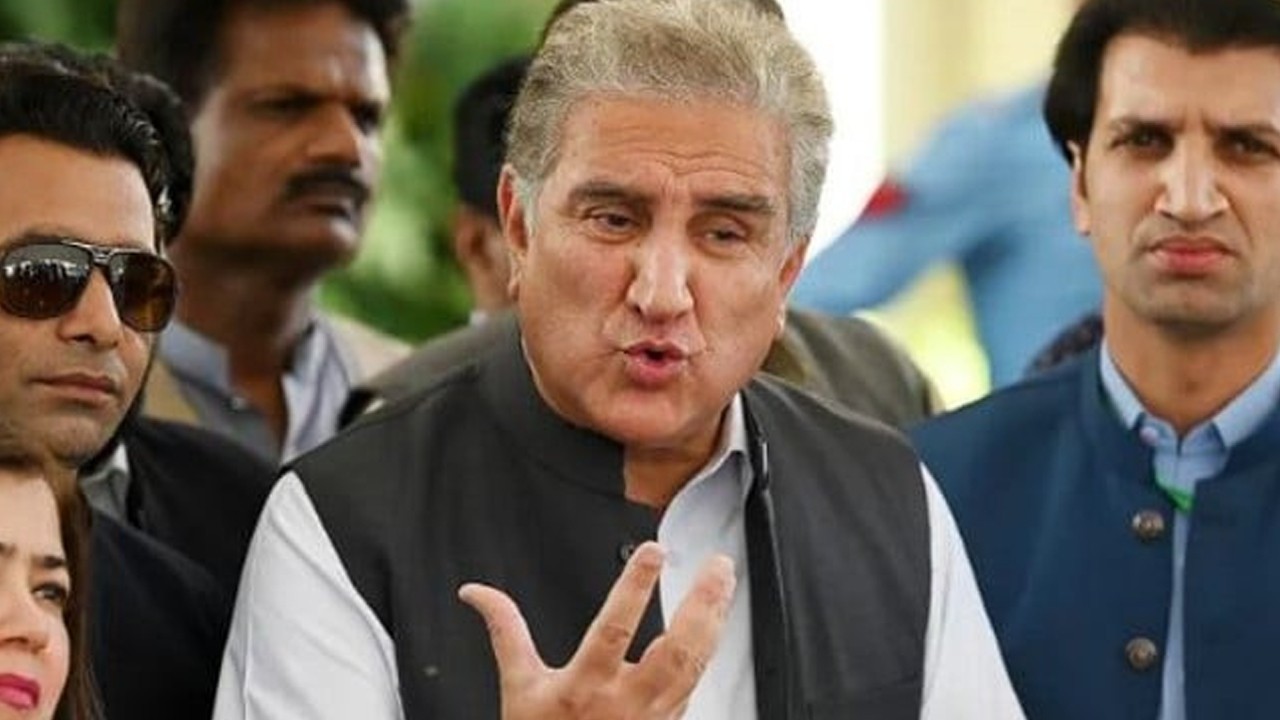 PTI dissidents seek parole for Qureshi, fellow Kot Lakhpat prison leaders