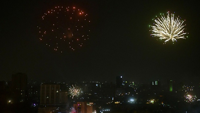 25 injured in celebratory aerial firing on New Year's Eve in Karachi