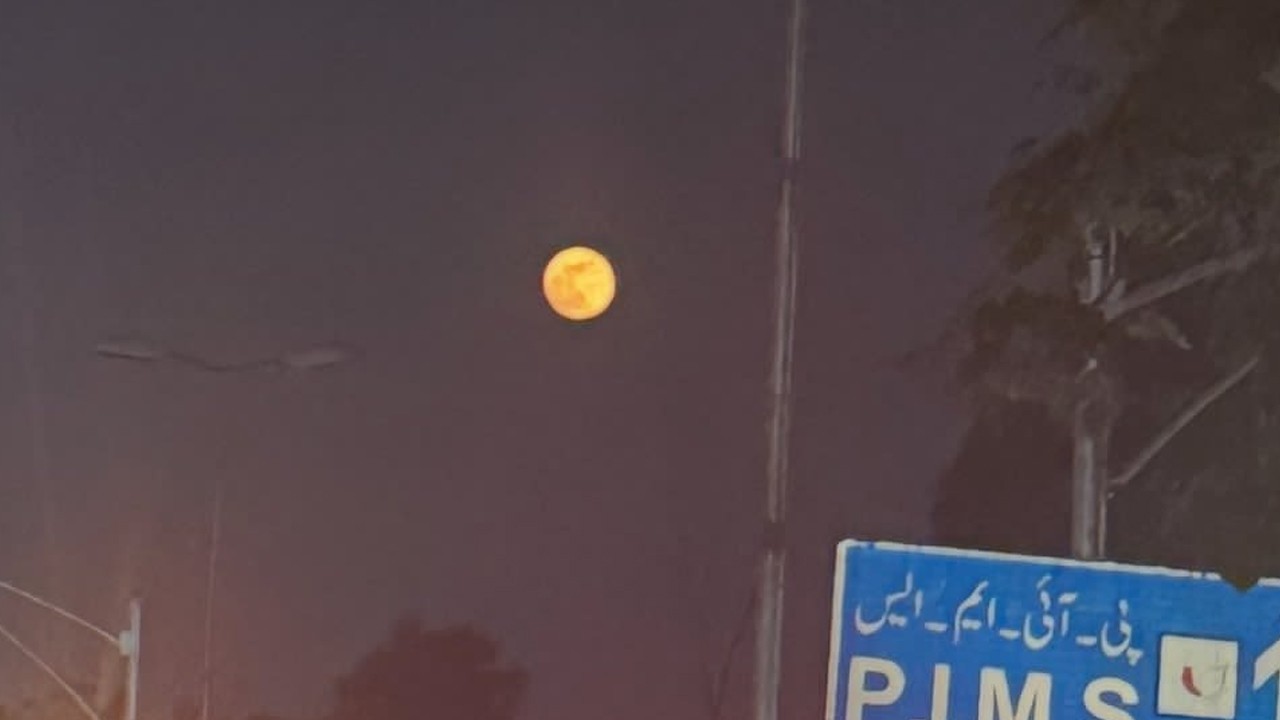 Pakistan witnesses first supermoon of 2026