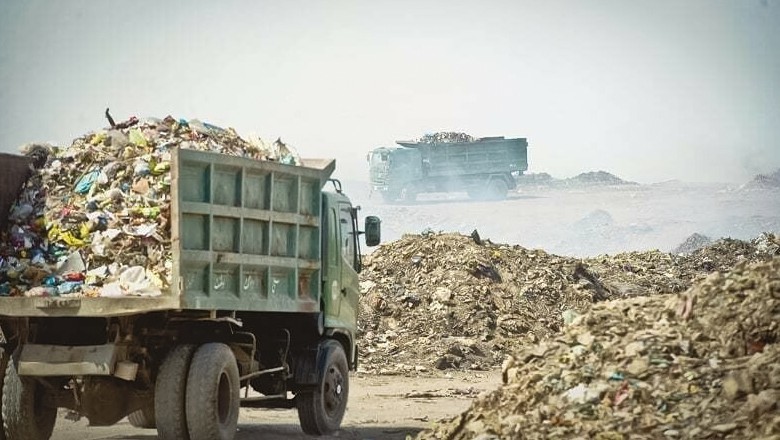Karachi Metropolitan Corporation sells Rs227m worth of scrap and procures new heavy vehicles