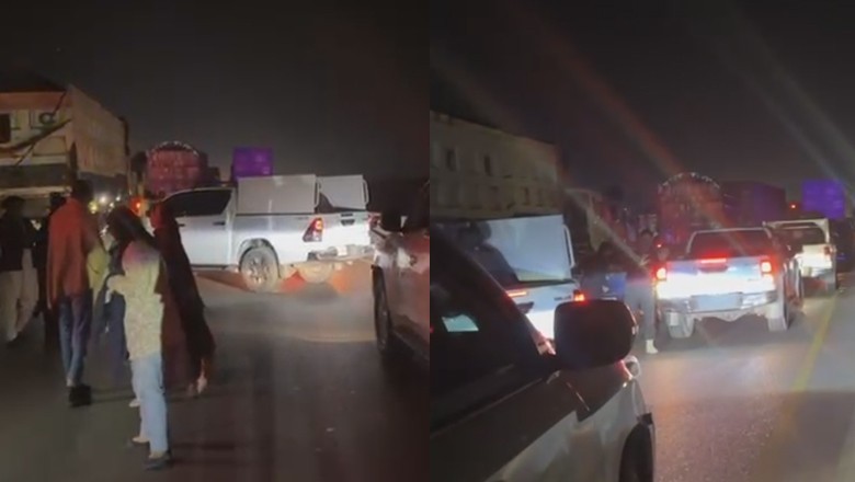 KP CM’s convoy faces serious hurdles enroute Karachi from Hyderabad