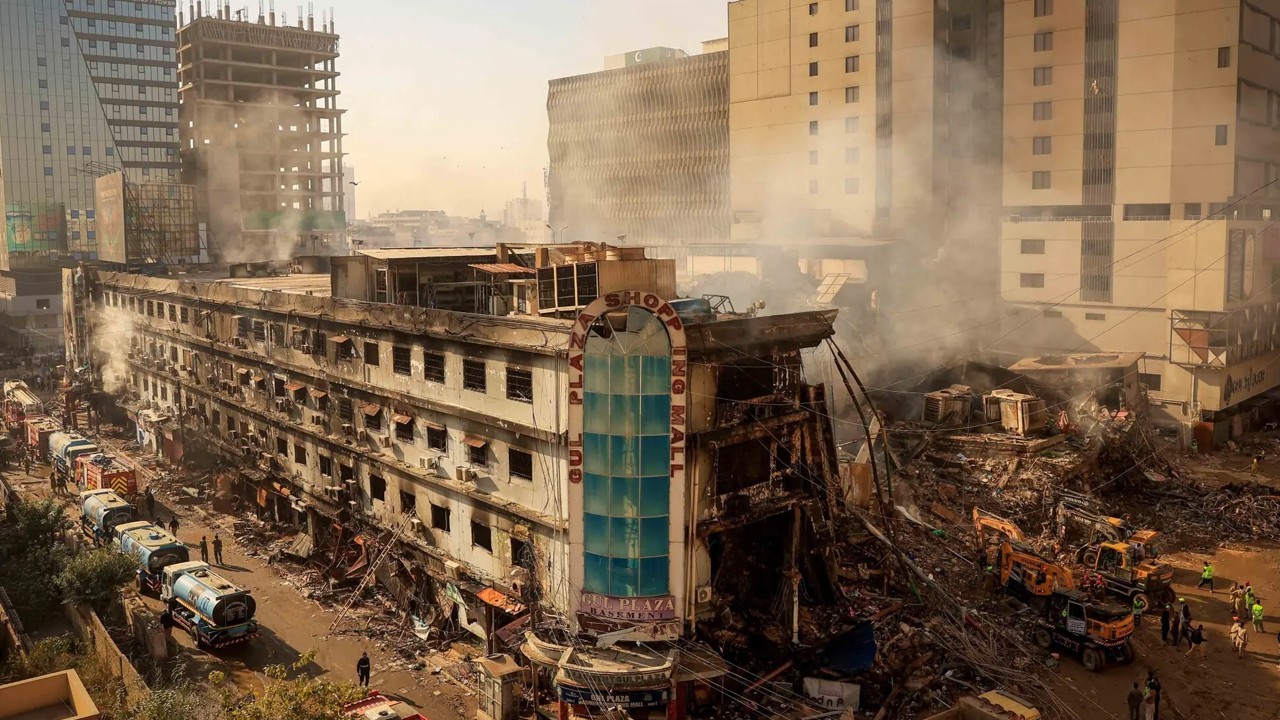 Technical recommends complete demolition of Gul Plaza