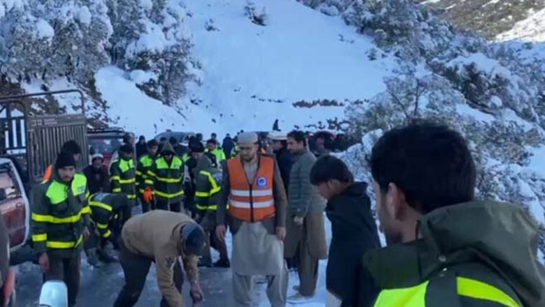 Over 3,000 stranded in Khyber Pakhtunkhwa rescued following heavy snowfall