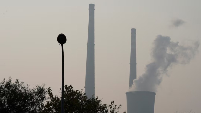 China and India reduce power emissions as renewable energy expands