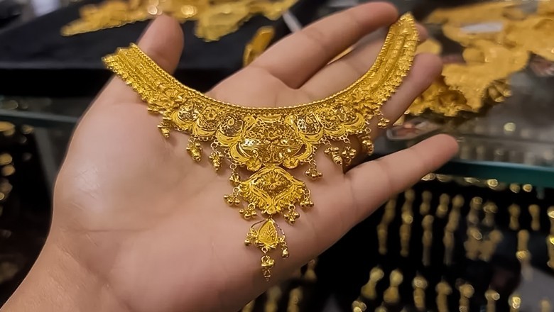Gold price decline by Rs1500 in Pakistan