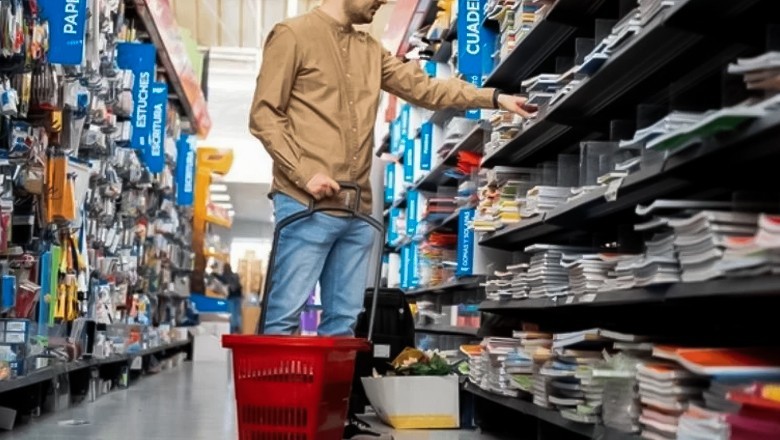 Punjab bans private schools from forcing parents to buy supplies from selected shops