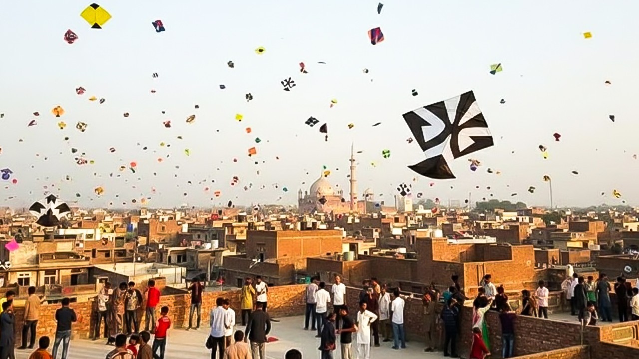 Punjab keeps firm grip on Basant strings