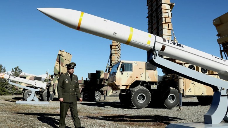 Iran warns U.S. bases are in missile range, promises decisive response if attacked