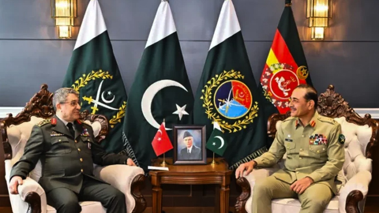 Pakistan, Turkey military chiefs held talks on deepening defense partnership