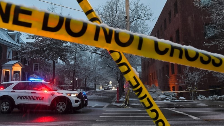 10 killed in mass shooting targeting school in Canada