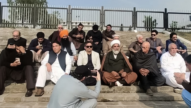 TTAP leadership reaches SC for hearings of Imran’s cases; alliance insists on personal physicians’ access