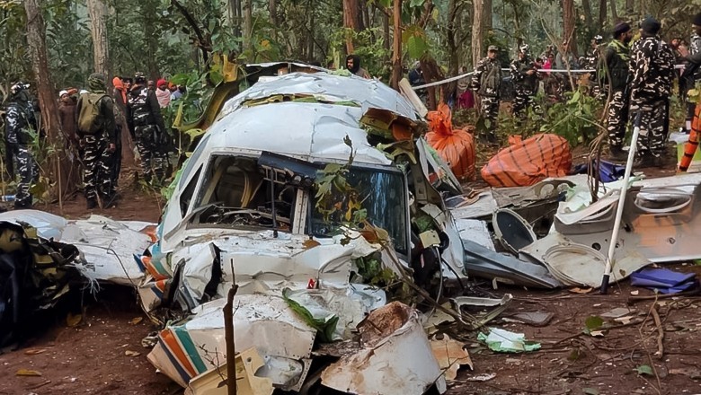 Seven killed as air ambulance crashes in India's Jharkhand