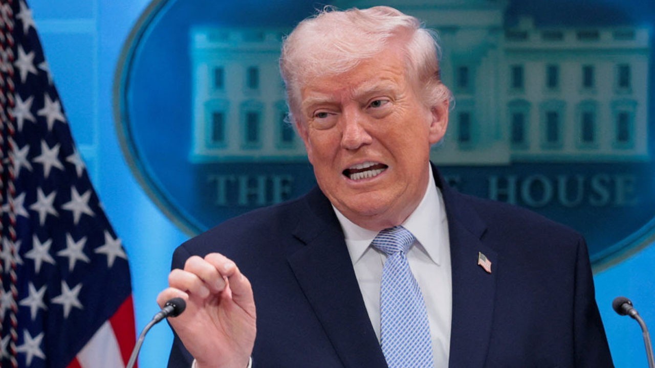 Trump announces Strait of Hormuz blockade, issues strong warning to Iran