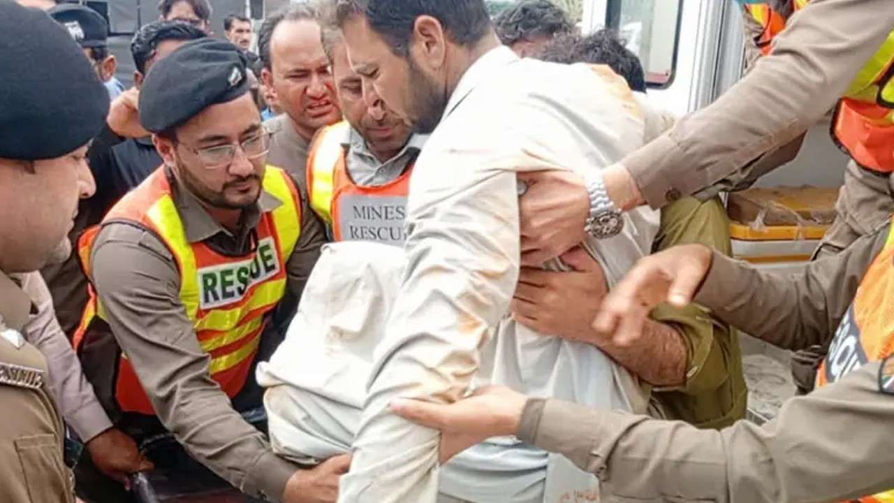 Man 'miraculously' found alive 16 days after marble mine collapse in KP