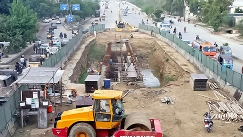 Sindh govt scraps BRT Red Line contract, plans emergency re-award