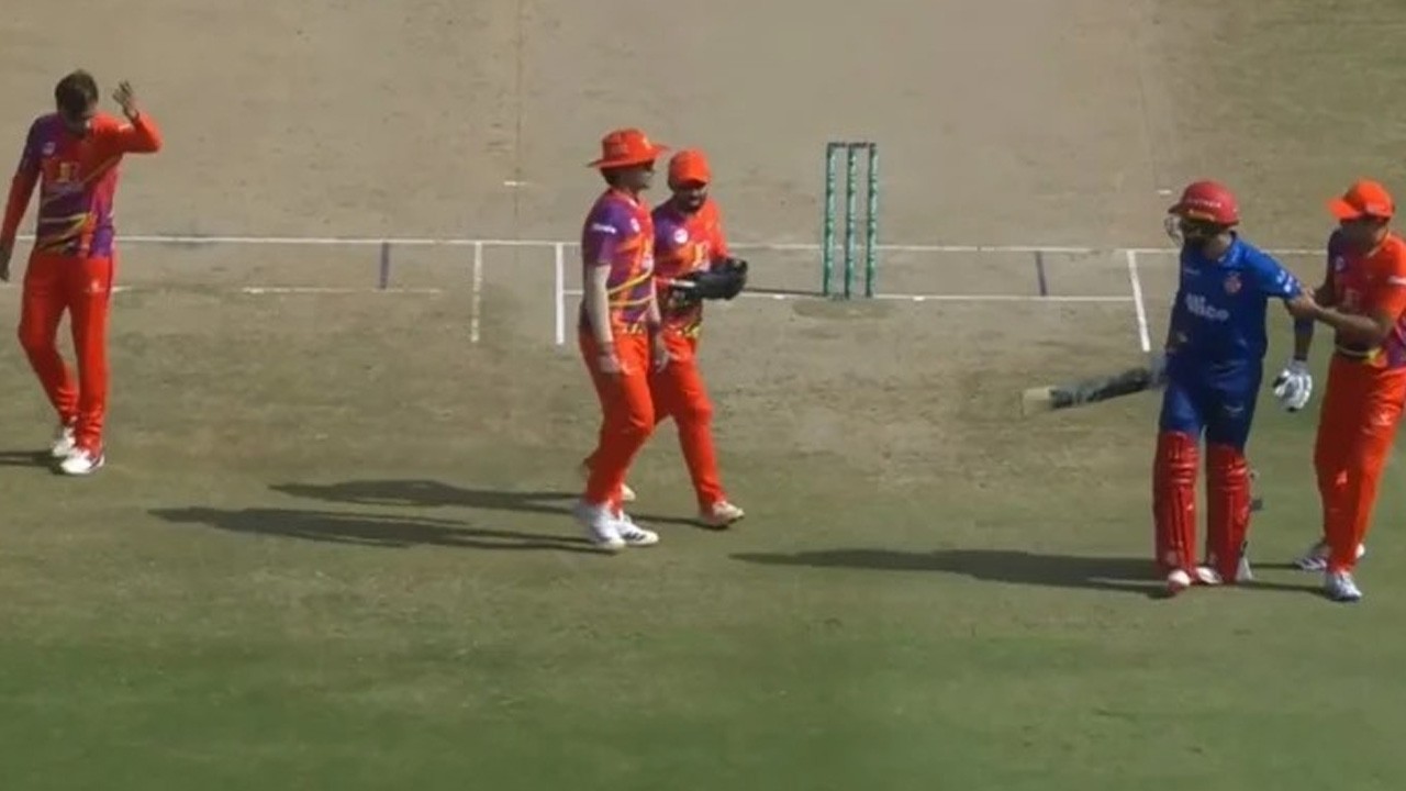 Amir, Faheem clash as Rawalpindi dominate Islamabad in PSL encounter