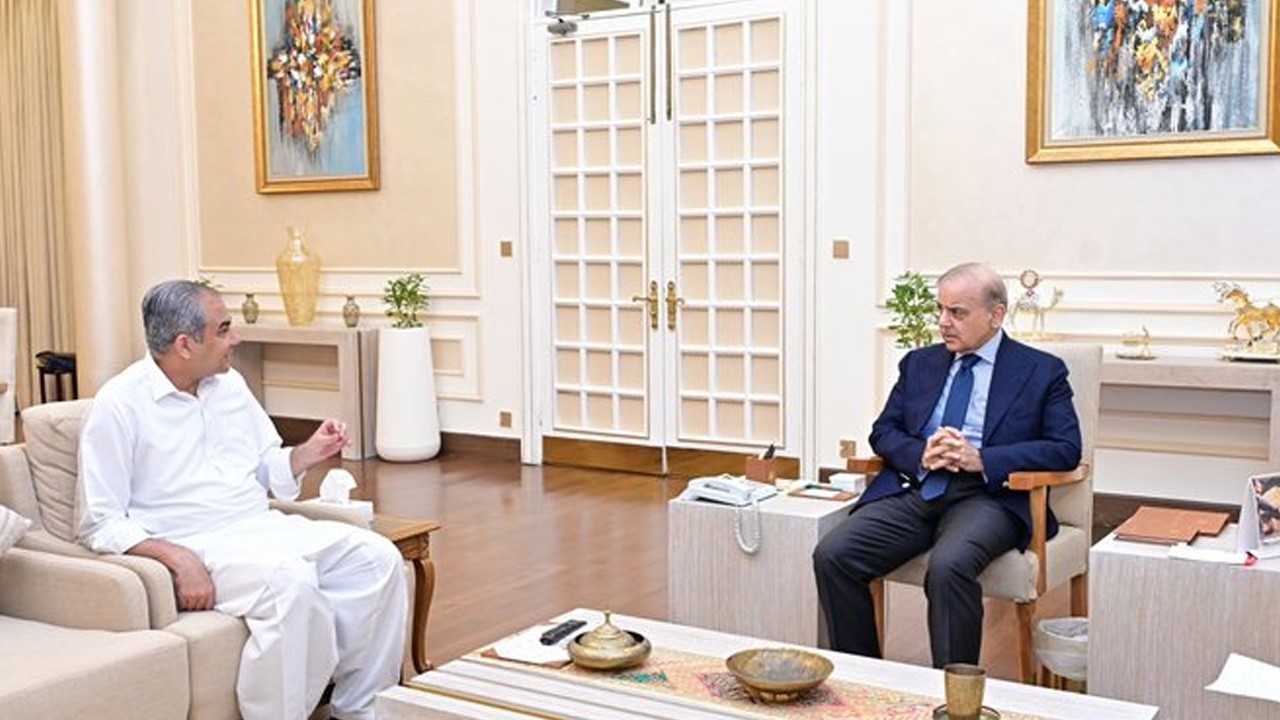 PM Shehbaz allows fans at PSL playoffs with fuel-saving condition