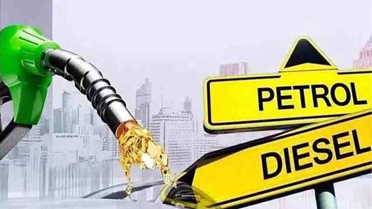 Government reduces petrol and diesel prices by Rs5 per litre