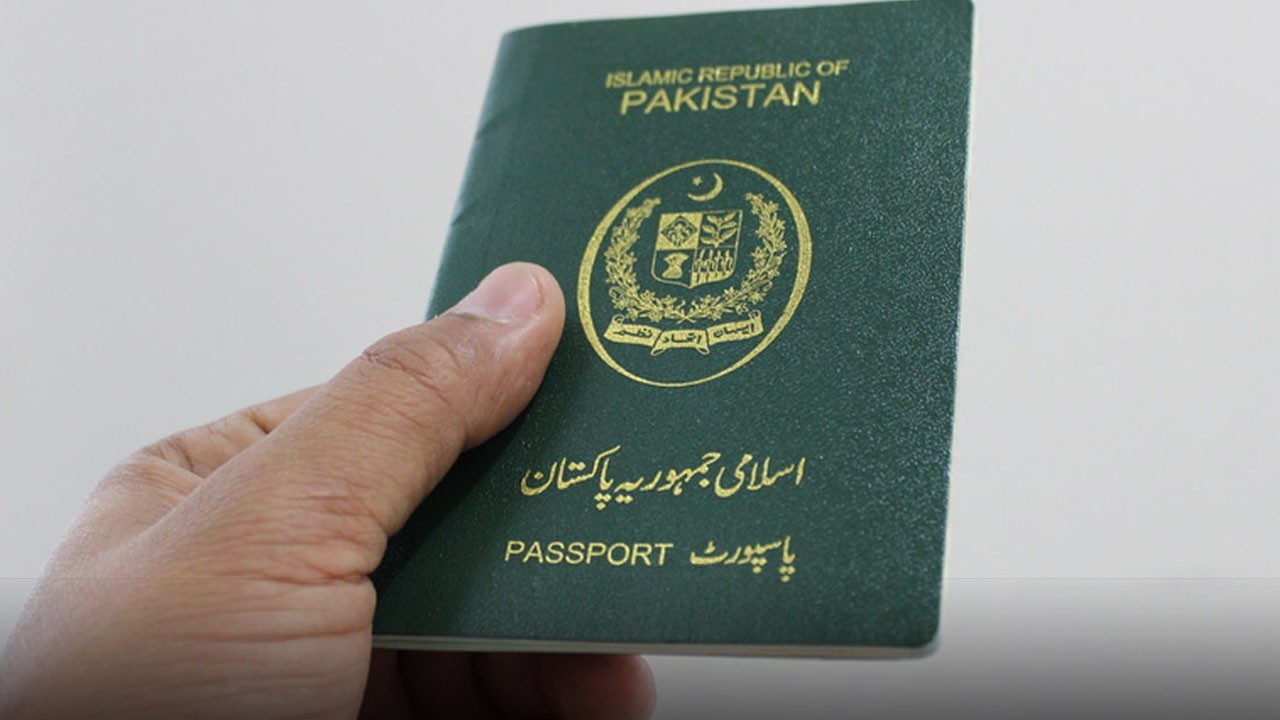 Pakistan passport system set for digital overhaul with doorstep delivery service