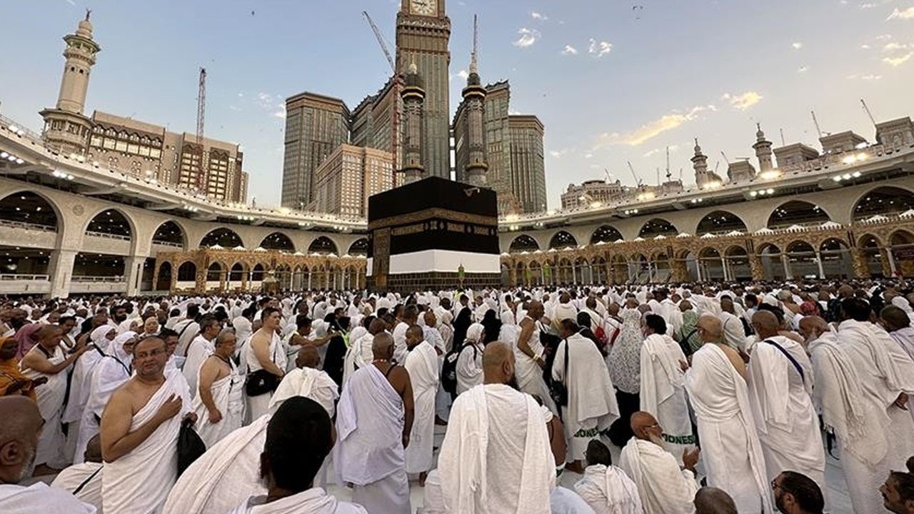 Saudi Arabia announces dates for Hajj, Umrah 2027 season