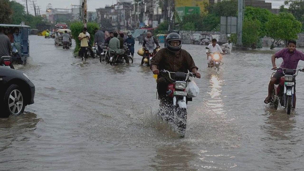 Met Office warns of urban flooding risk in upcoming monsoon season