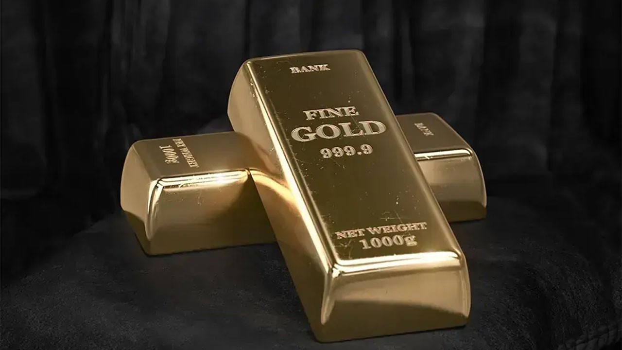 Gold prices fall sharply for second day in Pakistan