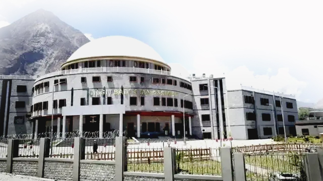 Four independent candidates join IPP after winning Gilgit-Baltistan elections