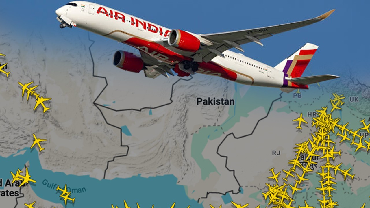 Air India aircraft briefly enters Pakistani airspace despite ban