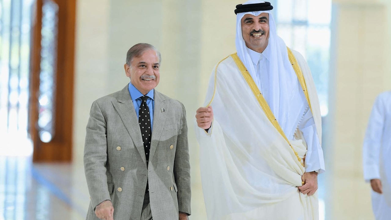 Qatar emir expresses willingness to visit Pakistan later this year