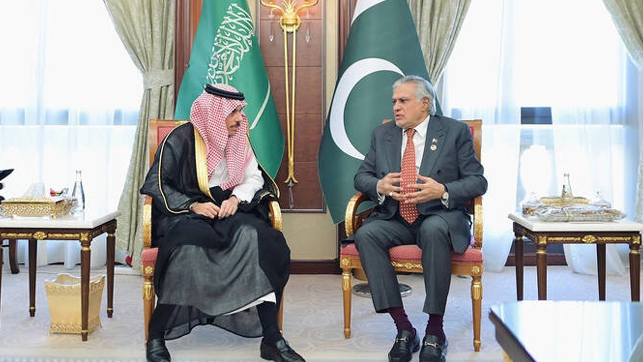 FM Dar reiterates Pakistan's commitment to regional peace under Islamabad MoU in call with Saudi counterpart