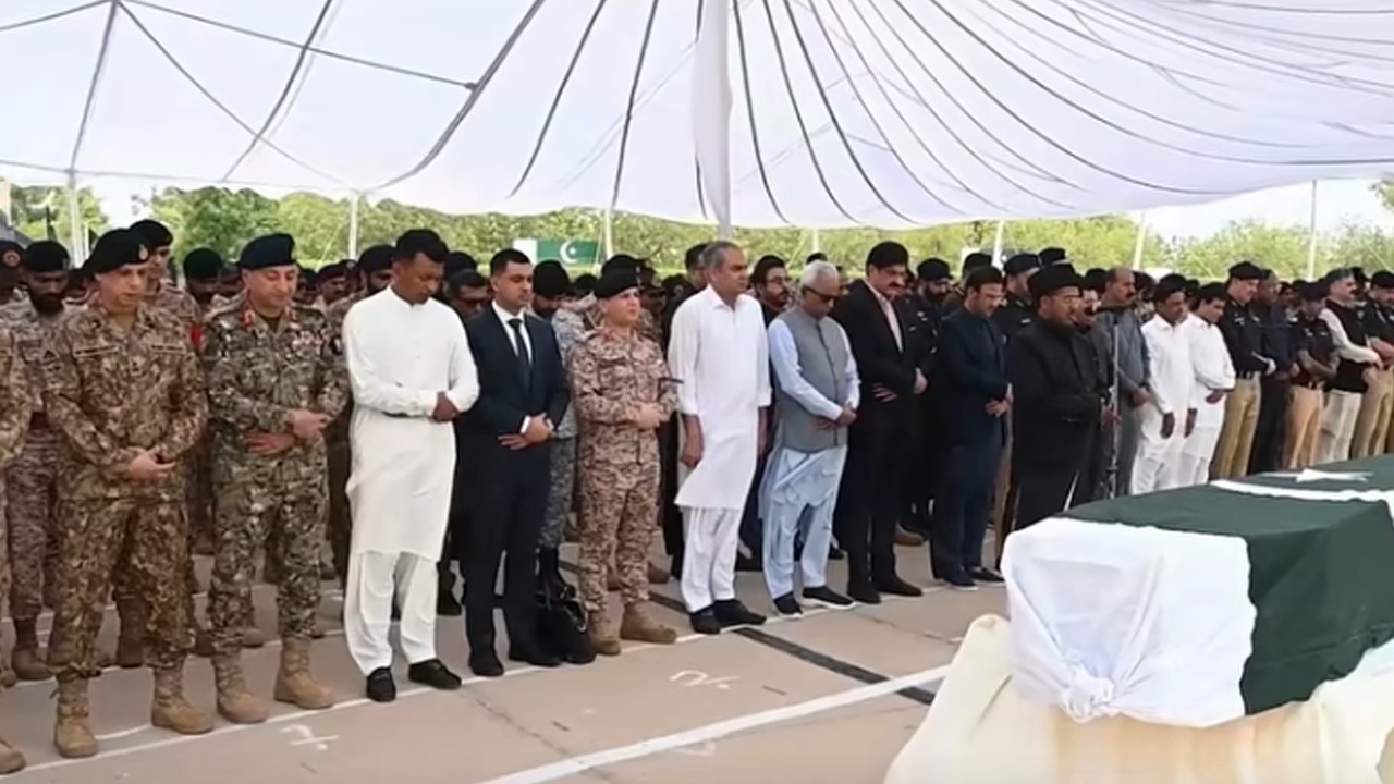 Funeral prayers offered for Sindh Rangers personnel martyred in Karachi terrorist attack