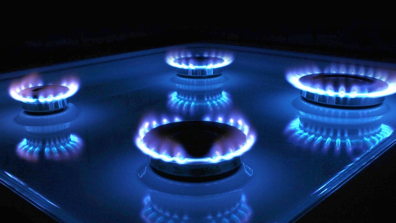 Karachi man develops low-cost biogas solution to tackle gas shortages