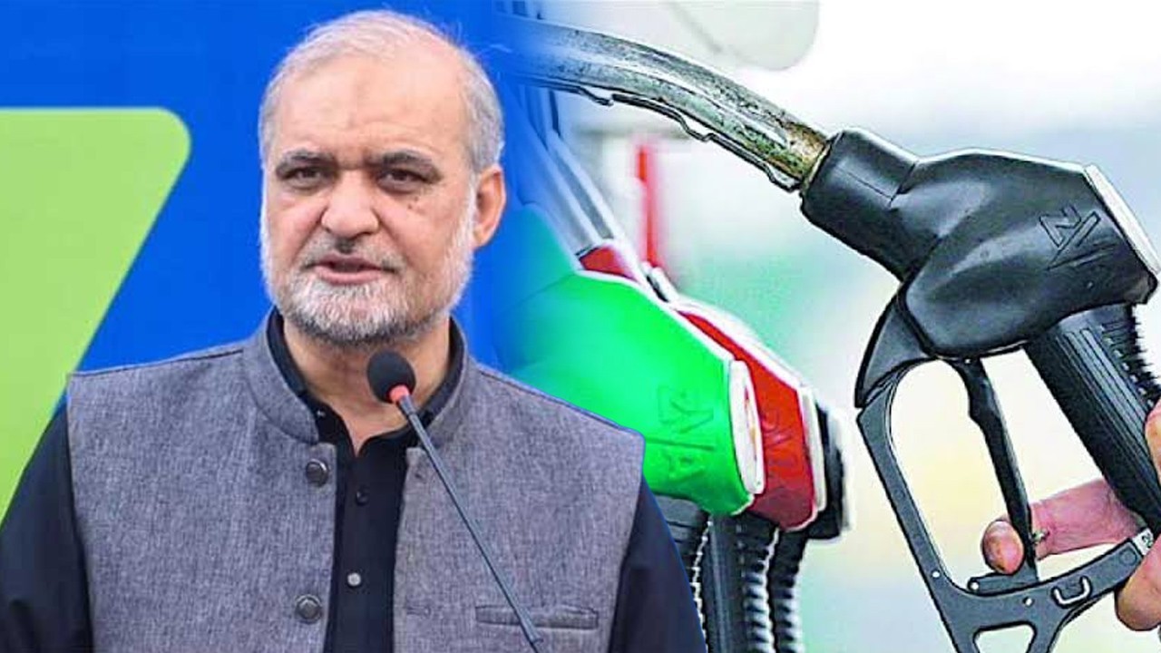 JI chief demands petrol price cut to Rs225 per litre amid fall in global oil prices