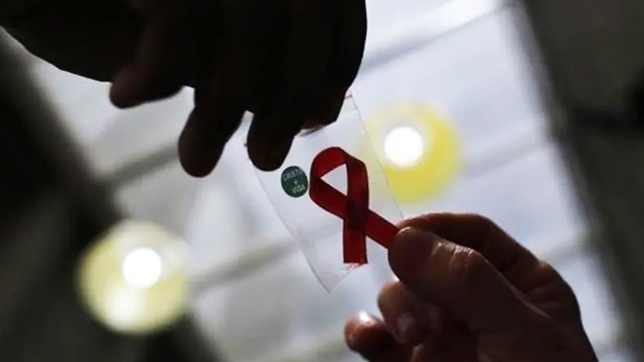 Sindh sets up Rs2b fund for HIV-affected children