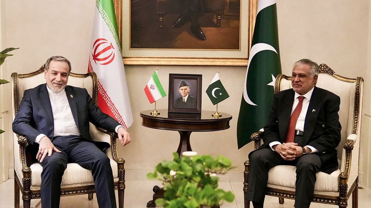 Mediators make fresh contacts with US, Iran to halt further military strikes: Pakistani sources
