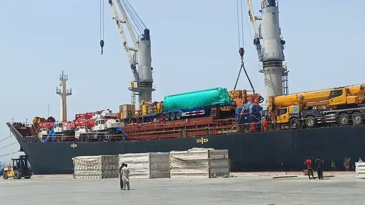 Gwadar Port completes first commercial ship refuelling operation