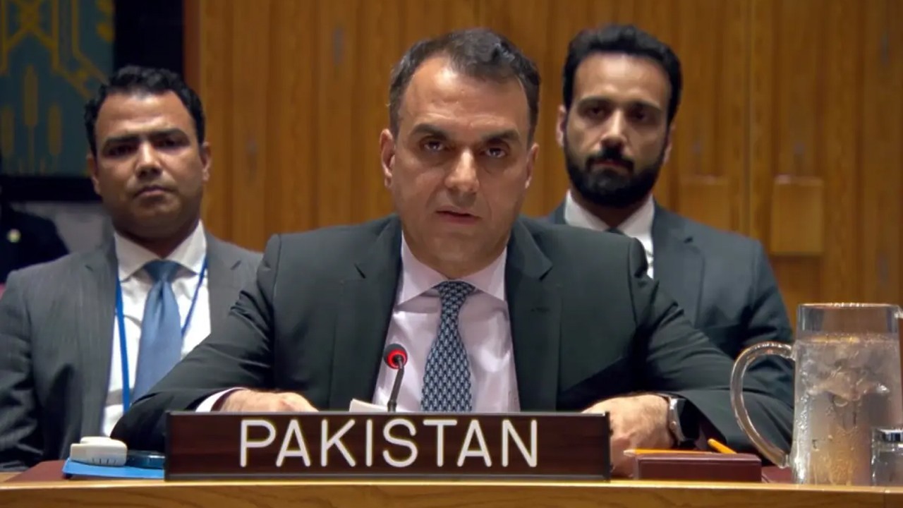 Pakistan condemns Houthi attack on Saudi Arabia, urges de-escalation
