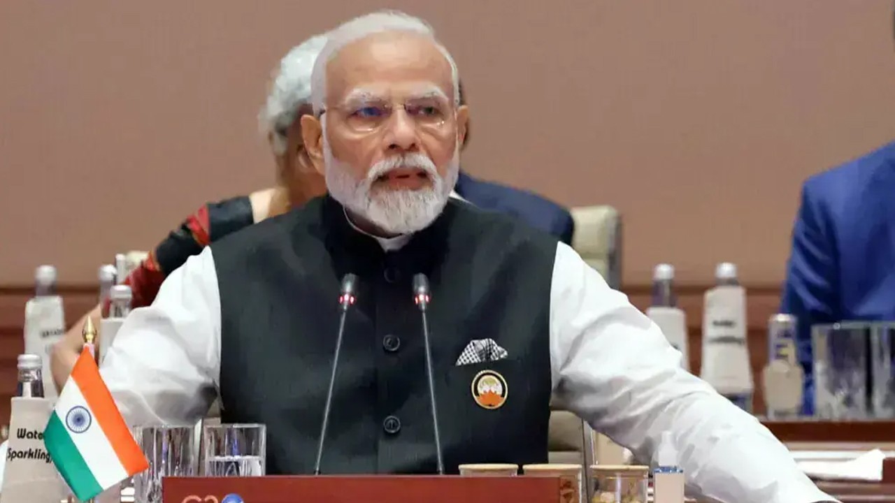 India PM Modi announces panel to overhaul exam system after protests
