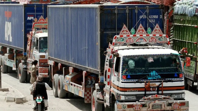 Goods transporters, oil tankers begin strike after talks with govt fail
