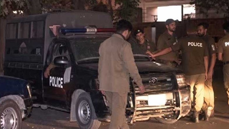Two police personnel martyred in firing in Lahore’s Badami Bagh