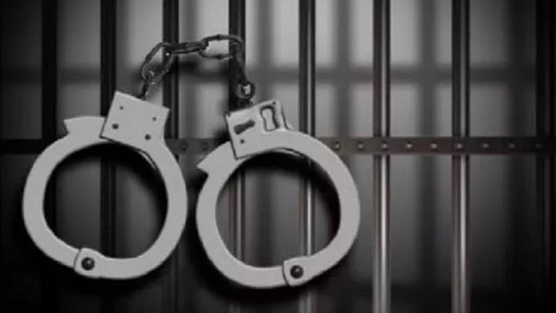 Woman who 'threw acid' on man over marriage refusal in Peshawar arrested
