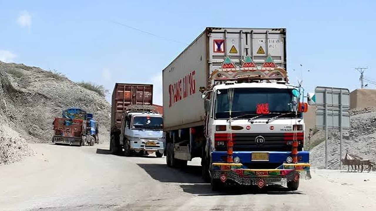 Supply chain disrupted as goods transporters’ strike continues nationwide