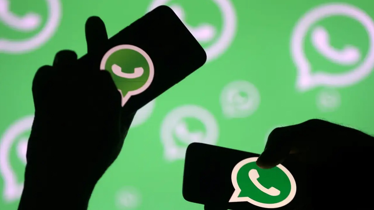 WhatsApp developing AI-powered photo expansion tool for Android