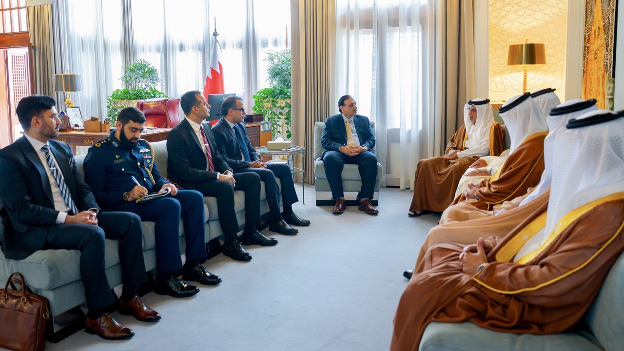 ISI chief meets Bahrain's crown prince, discusses regional and international developments: report